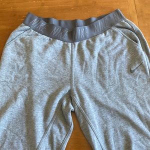 Nike women’s gray sweatpants. US Size M.